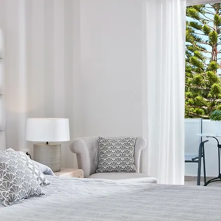 Szálloda Santorini Palace 4*